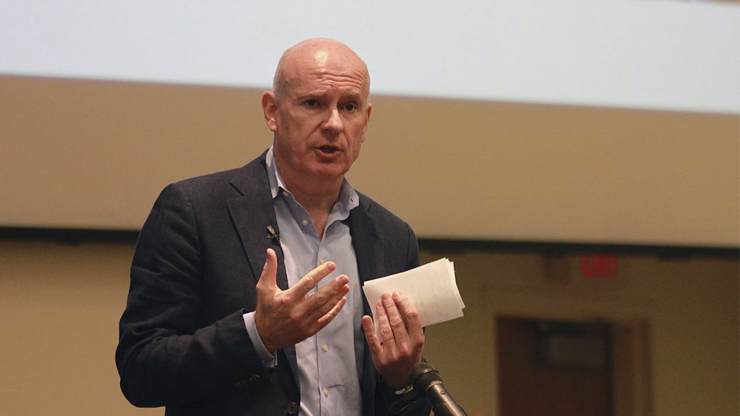 Gerard Baker, editor-in-chief of the Wall Street Journal, gives a moving speech on the importance of business journalism to current students as a part of the Nelson Benton Lecture Series. 