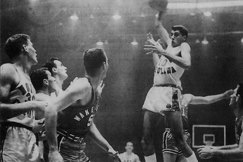 North Carolina men’s basketball legend Lennie Rosenbluth dies at 89