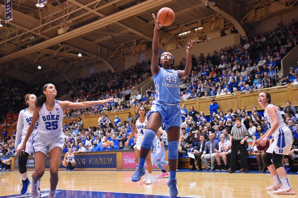 Janelle Bailey layup against Duke