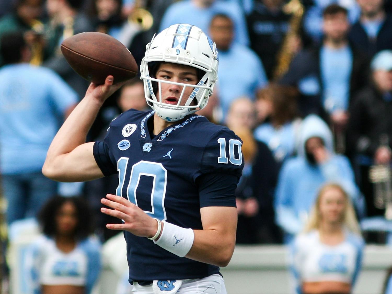 Redshirt freshman quarterback Drake Maye looks for a pass in the Spring Game on Saturday, April 9, 2022. The Tar Heels and Carolina tied, 14-14.