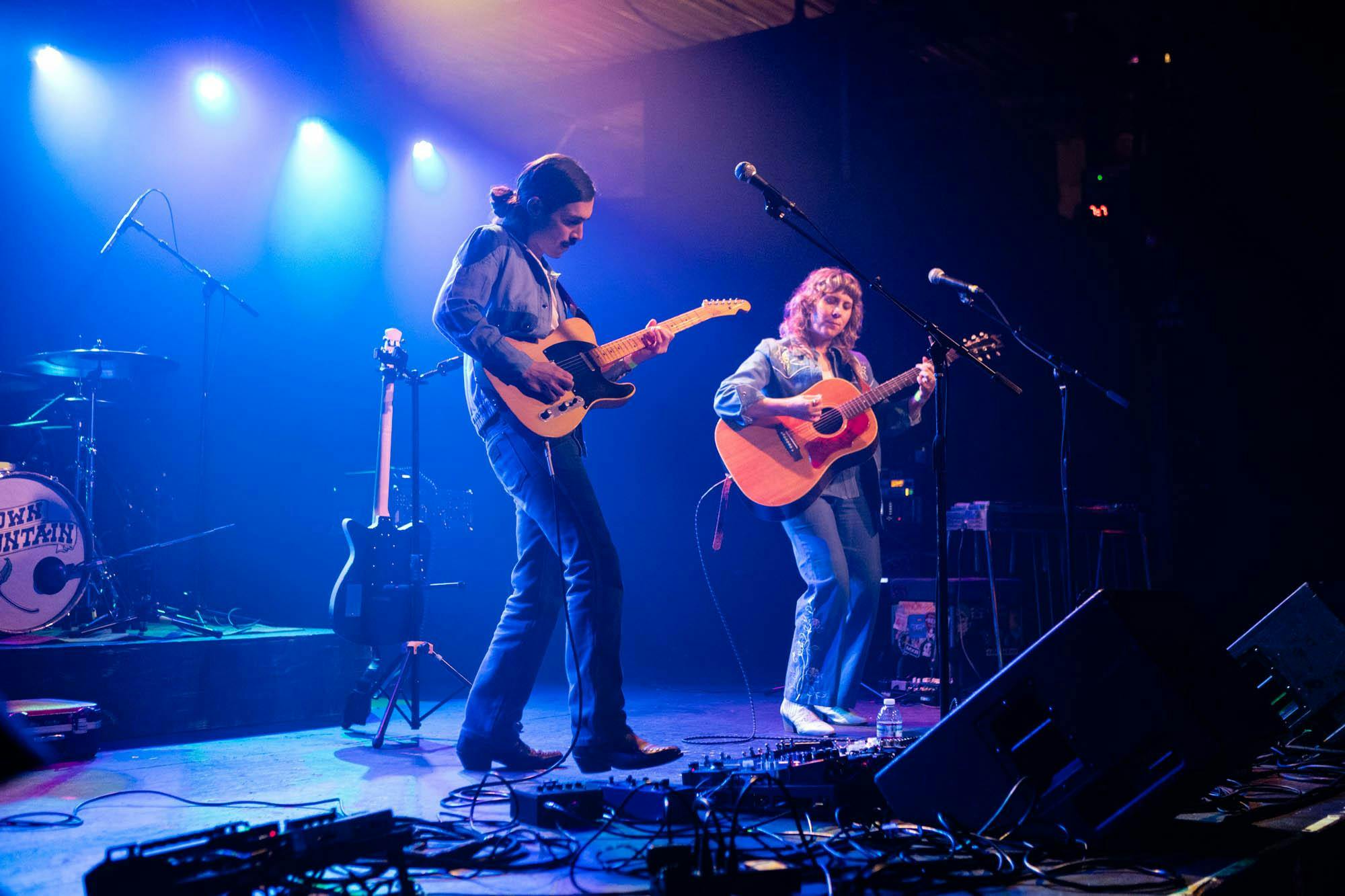 Local country-folk duo Blue Cactus prepares to release album - Daily Tar  Heel