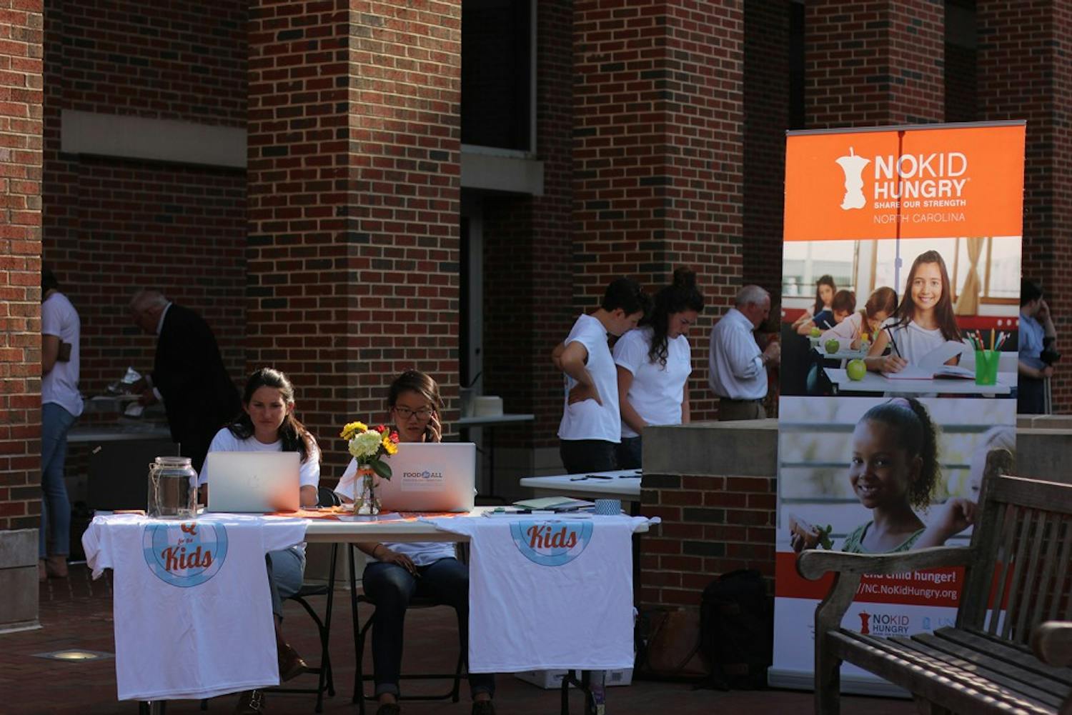 The campus organization, Q for the Kids, put on a fundraiser to raise funds for the “No Kid Hungry” project which is striving to alleviate hunger across North Carolina.