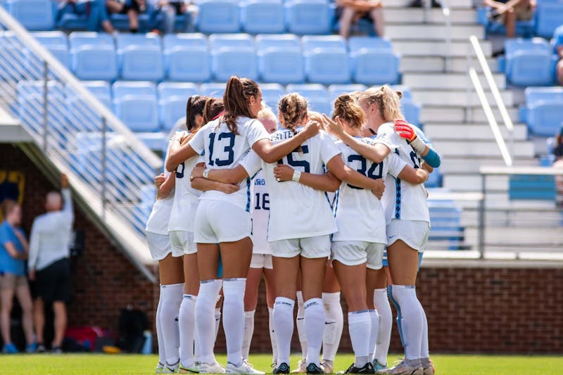 UNC women's soccer defeats UCF, 21, in final nonconference bout of