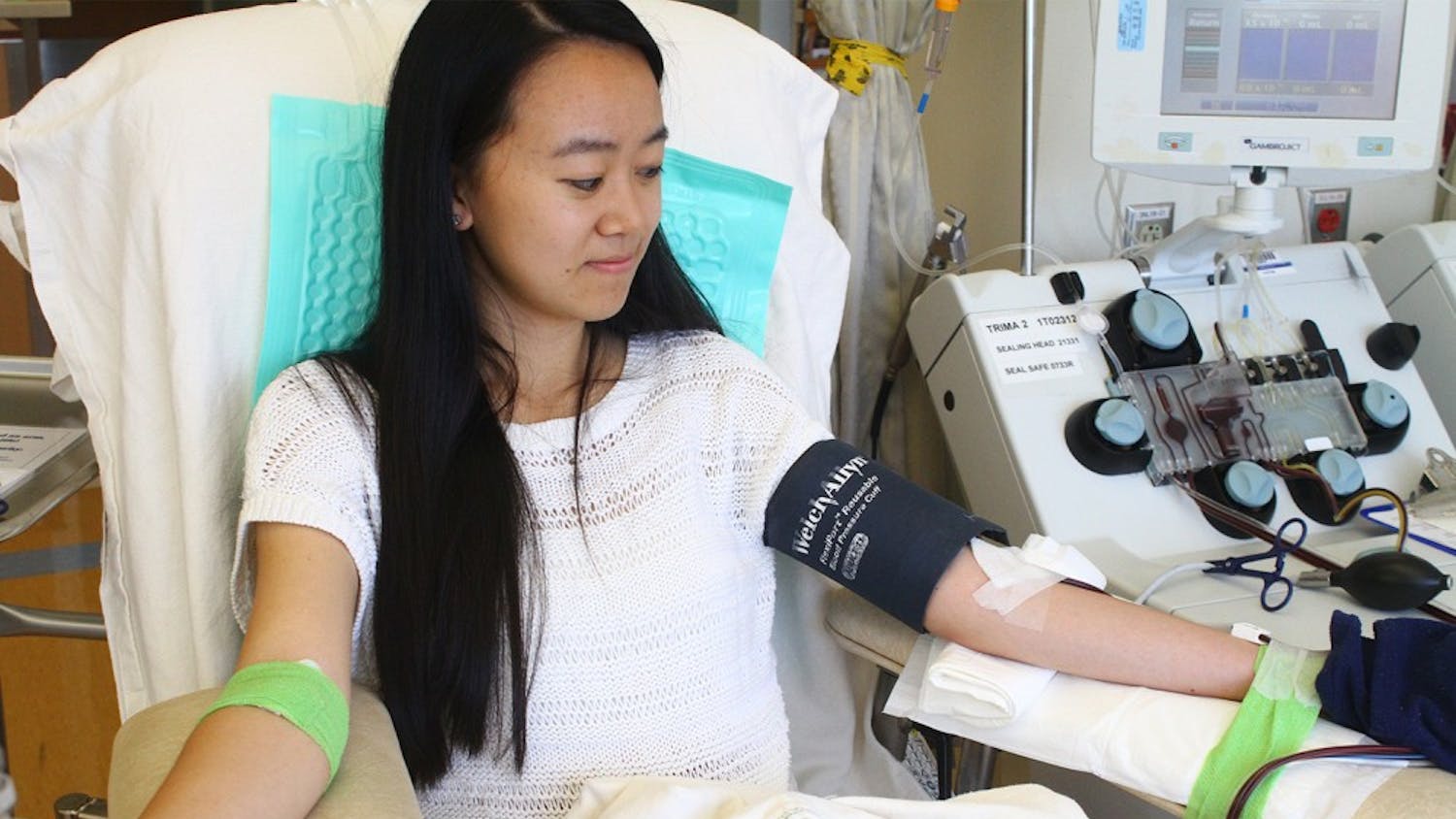 Student donates blood at the Blood Donation Center at UNC Hospital on Tuesday afternoon