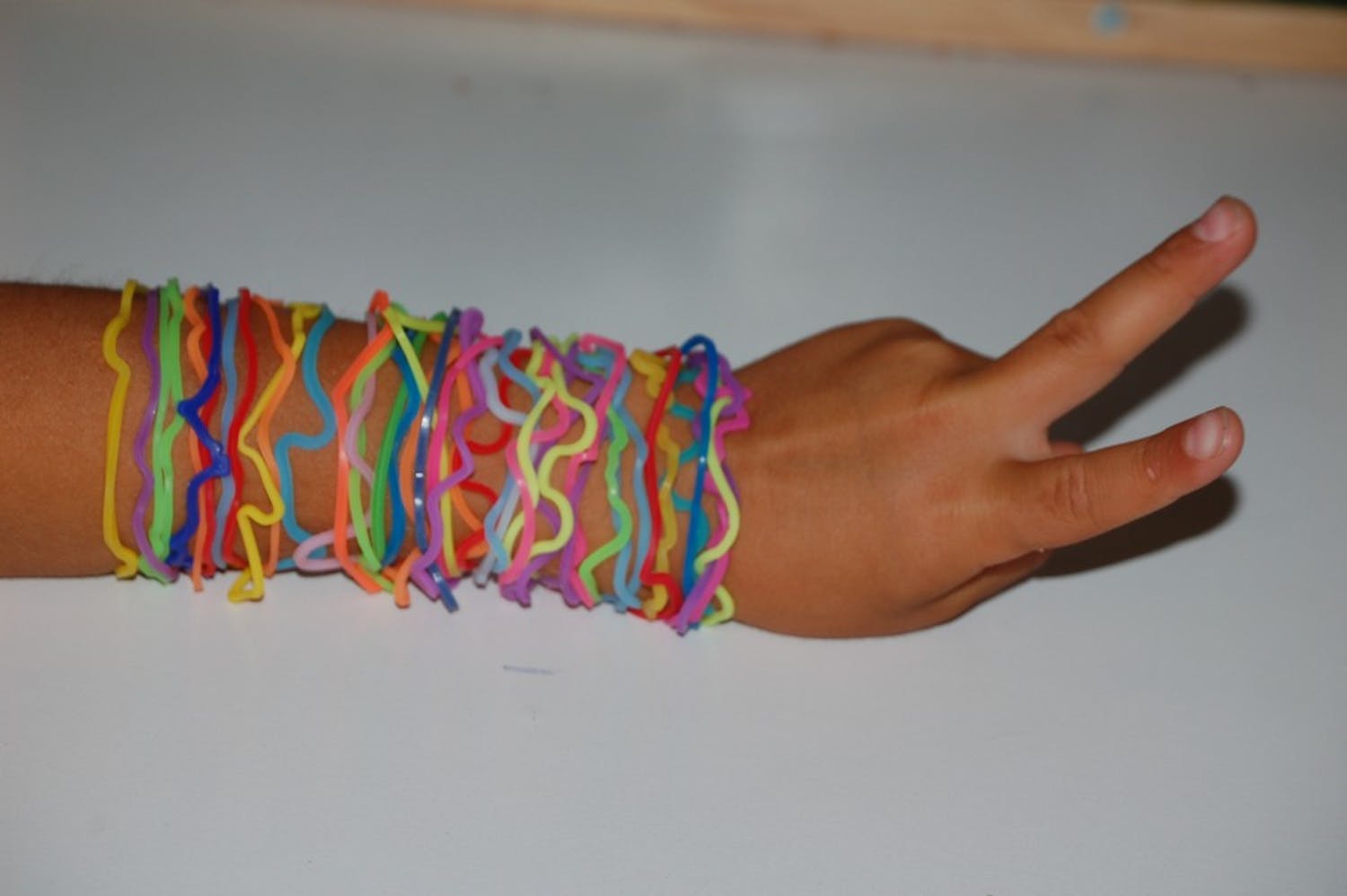 Silly Bandz were definitely in style for a throwback back-to-school look.