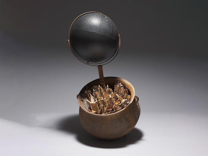 Lonnie Holley, American, born 1950, What Was Beyond Us (The Ocean of Our Thoughts), 2019, globe and stand, model ships, rocks, earth, moss, and cast iron pot, 40 1/2 x 19 in. (102.9 x 48.3 cm). Ackland Art Museum, University of North Carolina at Chapel Hill. Promised gift of John A. Powell, '77, L2020.10.1a-o. © 2022 Lonnie Holley / Artists Rights Society (ARS), New York.
Photo Courtesy of Ackland Art Museum.