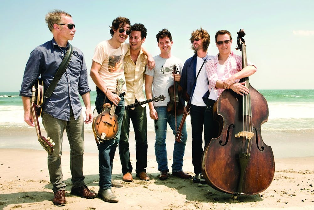 Old Crow Medicine Show, which plays a blend of old-timey string music and other forms of Americana, will perform at Memorial Hall tonight at 8 p.m.  The concert is completely sold out to both students and the public.