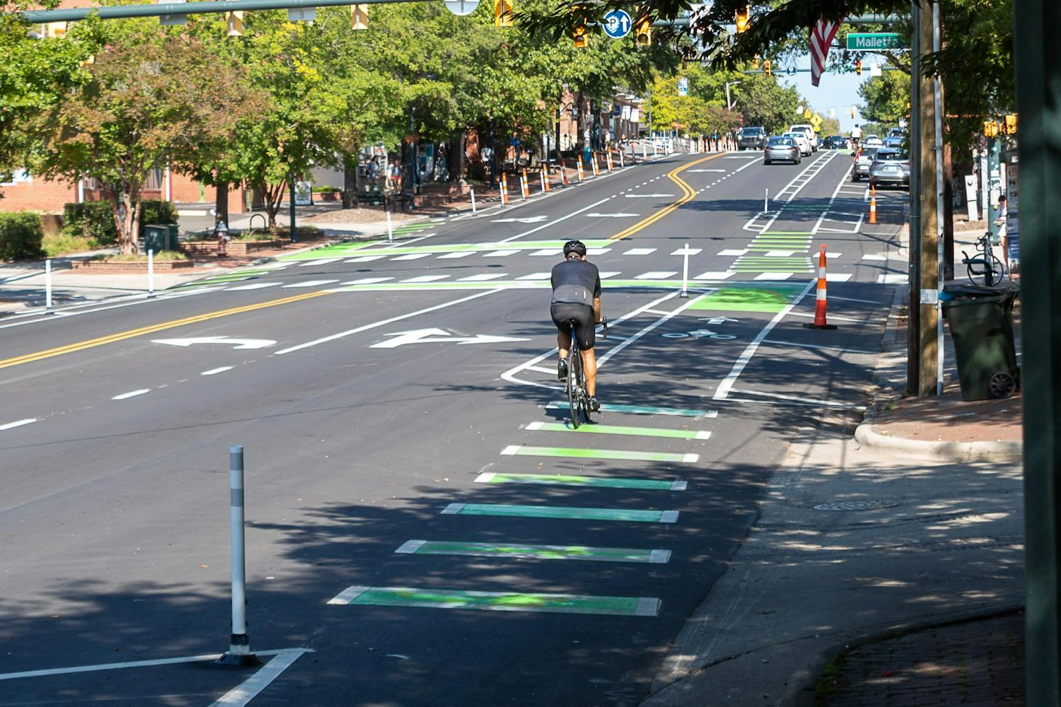 20220917_Cox_city-bike-lane-green-paint