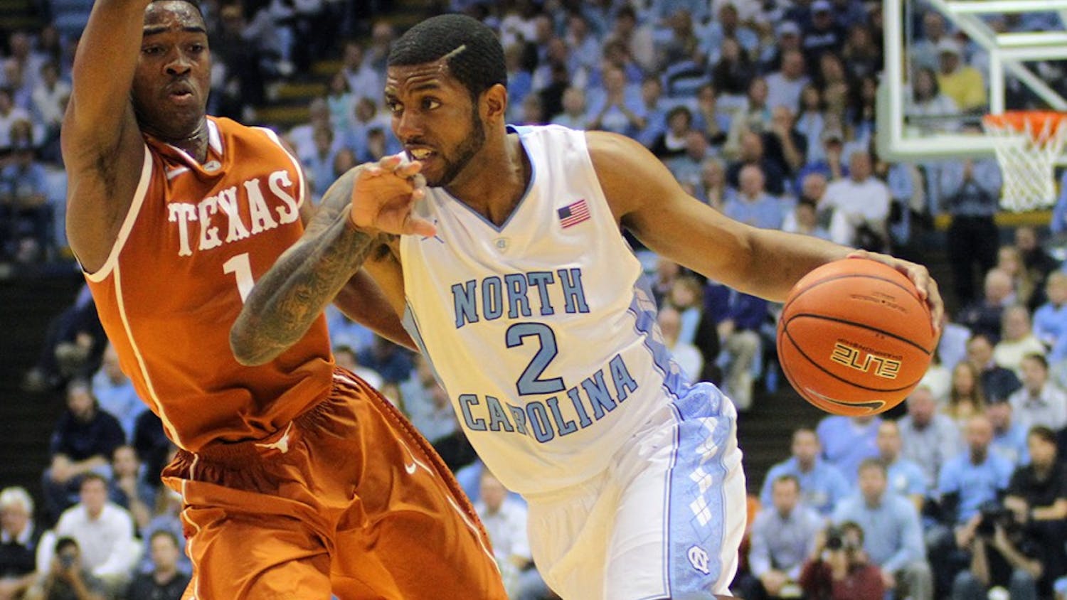 	The Texas Longhorns defeat the Tar Heels 86-83 in Chapel Hill on Wednesday night.