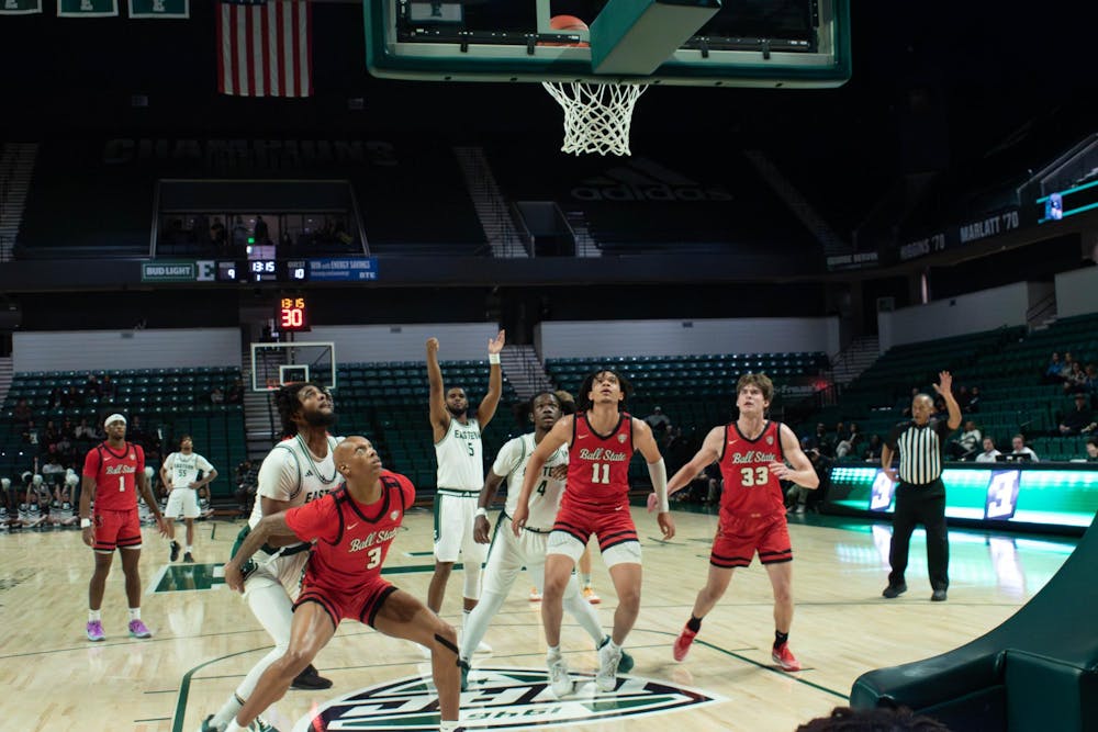 EMU men's hoops falls short to Ball State, 76-72; Eagles drop to 8-9