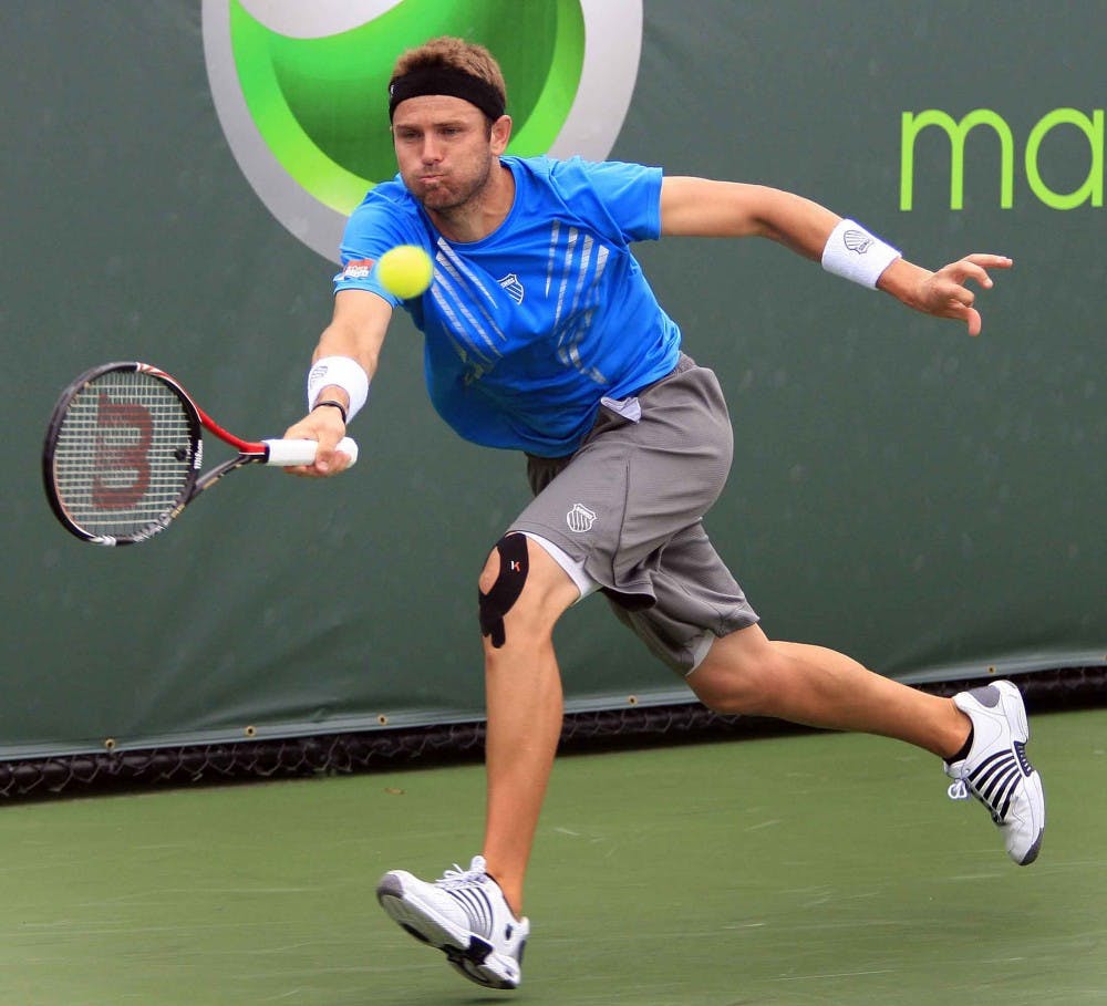 SPORTS TEN-SONYERICSSON 1 MI