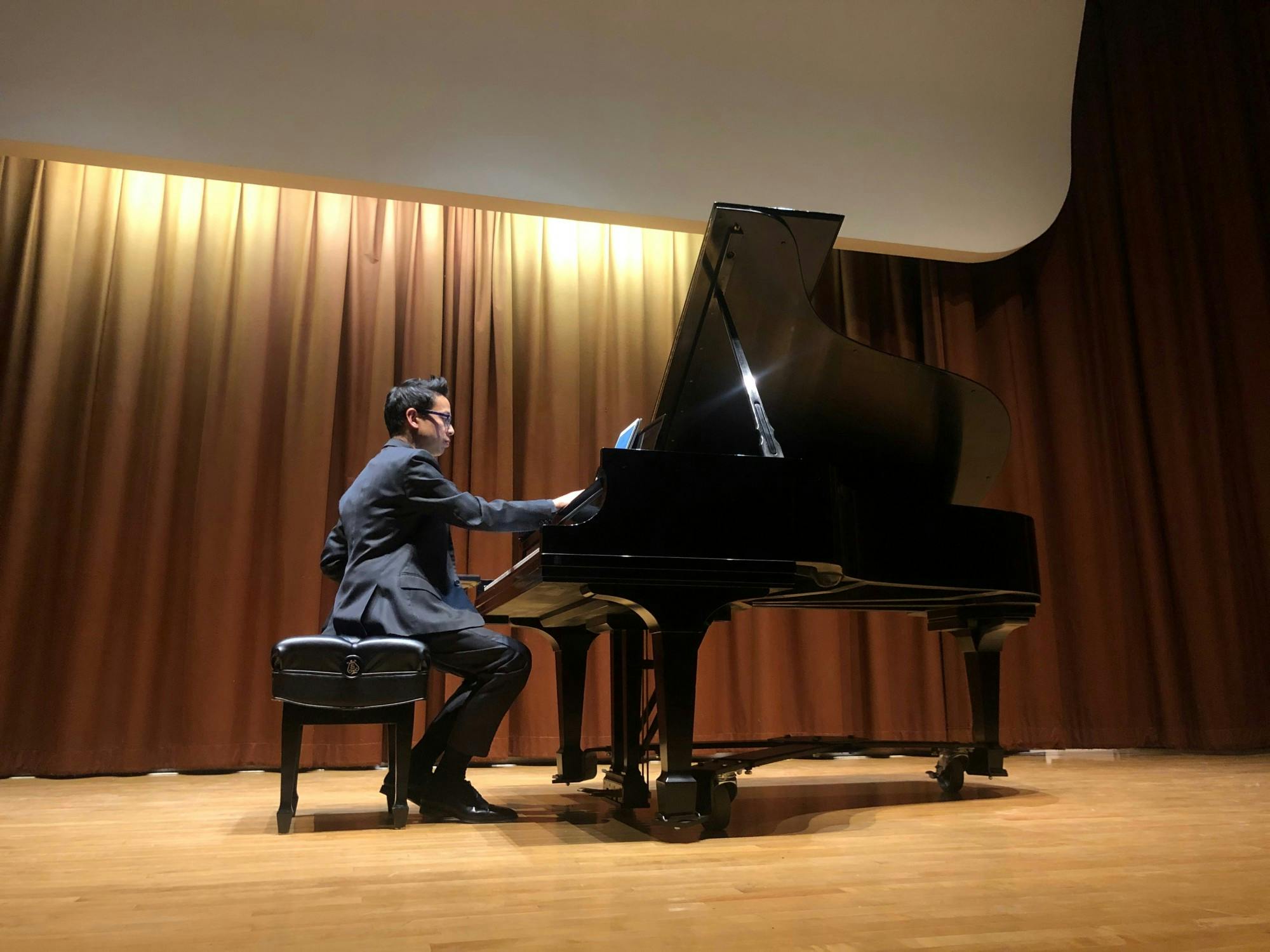 Accomplished Pianist Jerry Wong shares talent with EMU