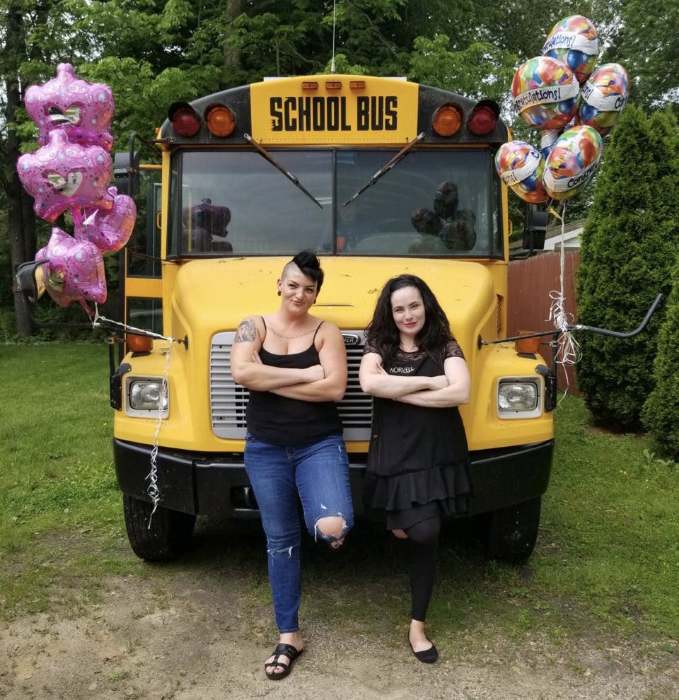 Beauty Bus owners Shelly Gordanier and Alana Connolly 