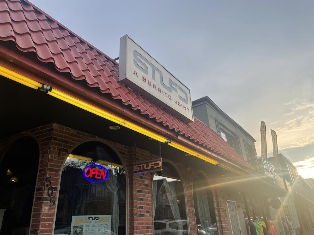 Ypsilanti's late-night restaurants in walking distance of campus