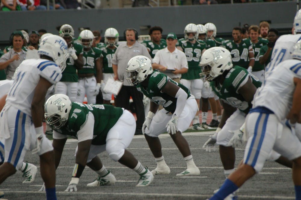 Terry Myrick prepares for snap