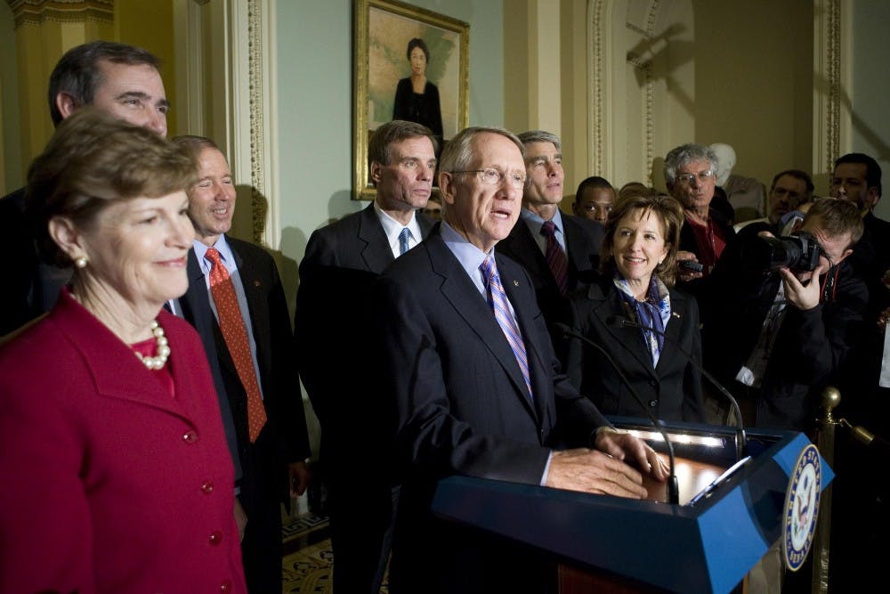 US NEWS SENSELECT MCT