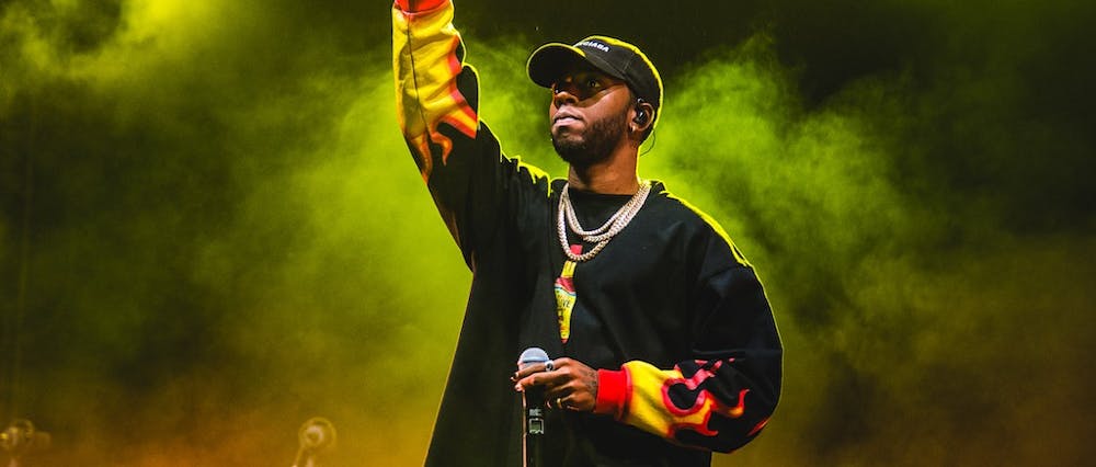 6LACK's new EP "6pc Hot" is dripping with sauce and flavor, showing the artist's true range of talent 