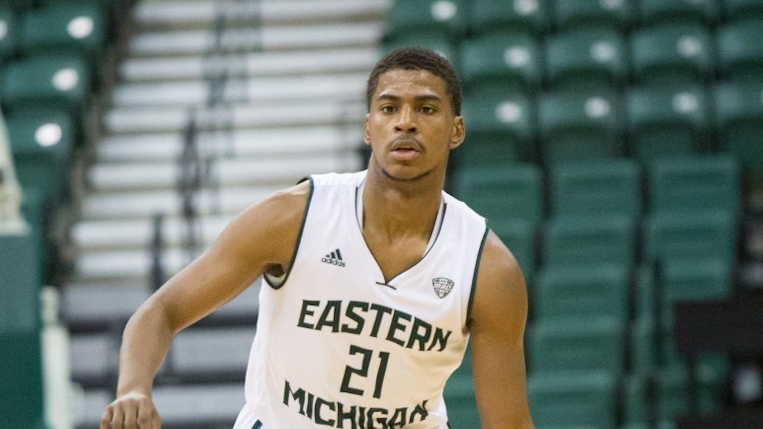 EMU guard Jalen Ross (21) scored 7 points for Eastern in their 92-54 win over Rochester College Saturday afternoon.