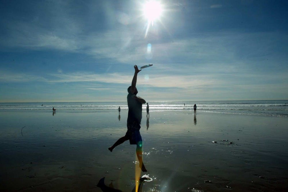 US NEWS FRISBEE-BEACH LA