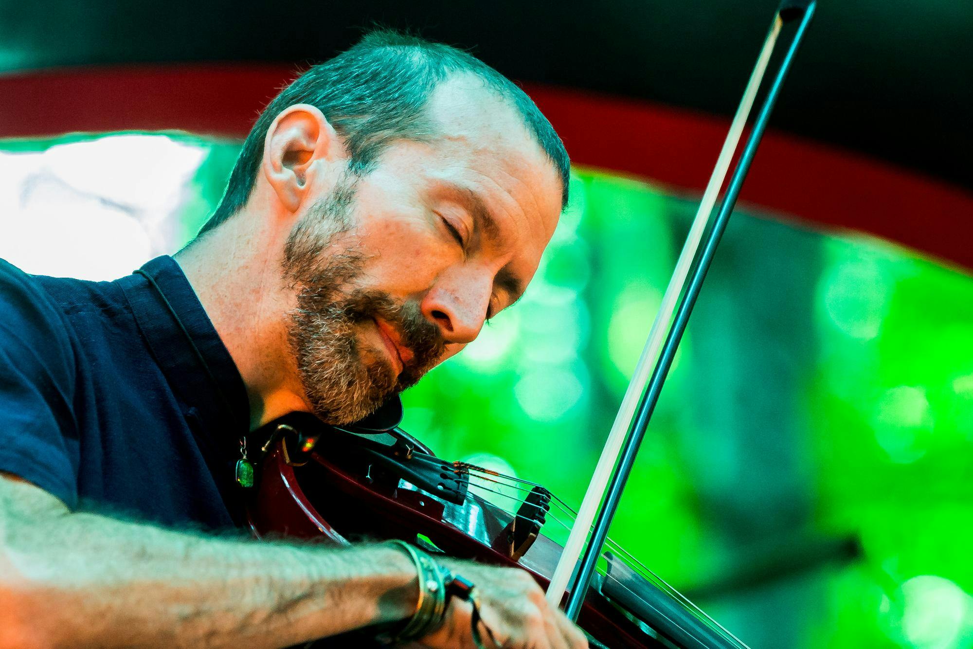 Close-up of musician Dixon Hammond, better-known by his stage name Dixon's Violin.