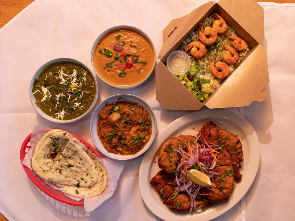 Shrimp Flavours, an Indian restaurant that serves authentic curries, biryanis, and tandoori items, recently opens at 529 W Cross St, Ypsilanti, MI 48197.