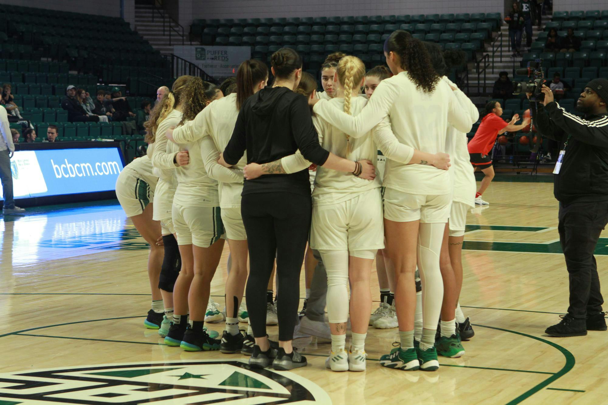 Women's Basketball Pre Game