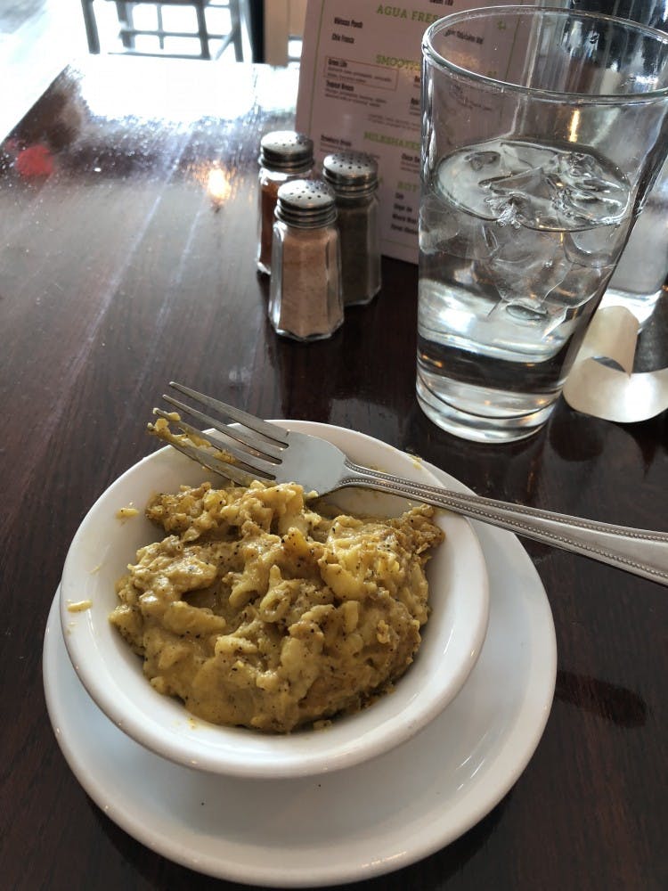 Vegan Mac'n'Cheese at Detroit Vegan Soul