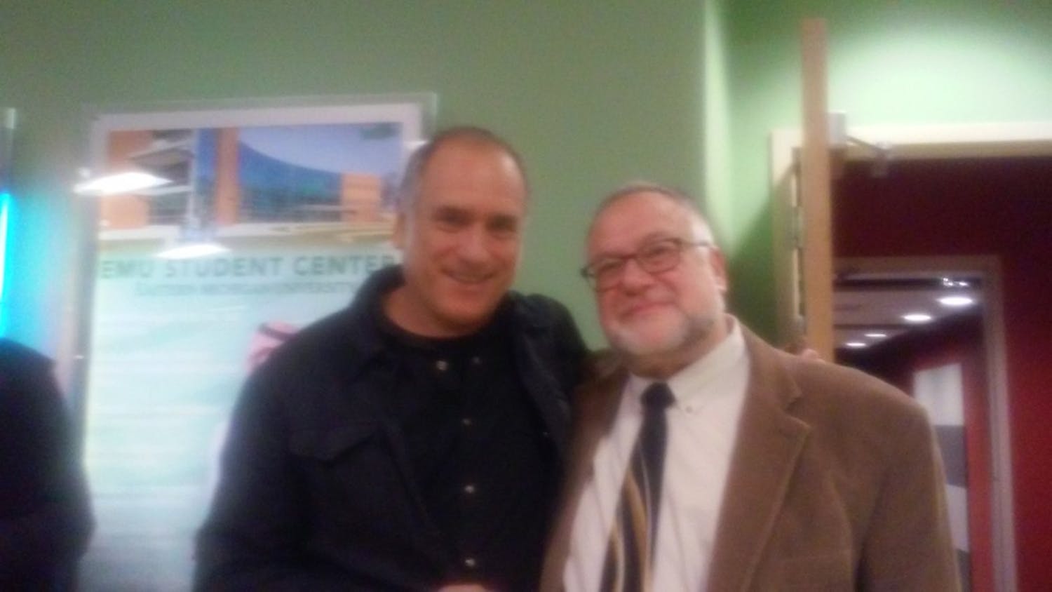 David Broza (left) with Professor Martin Shichtman (right).