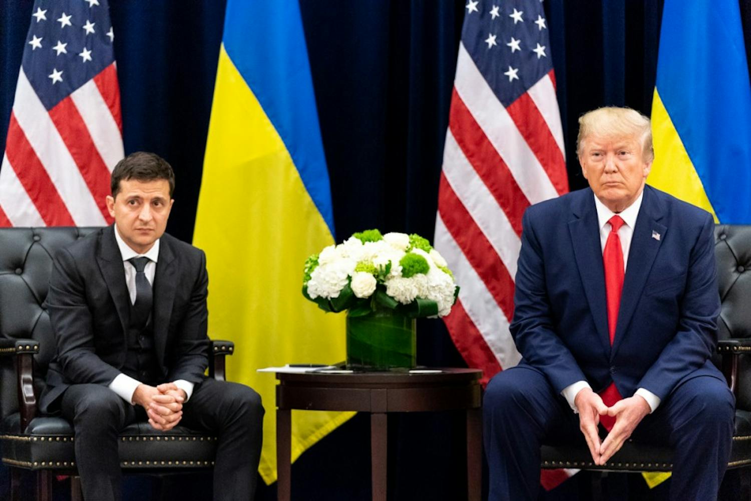 Ukrainian President Volodymyr Zelensky and U.S. President Donald Trump 