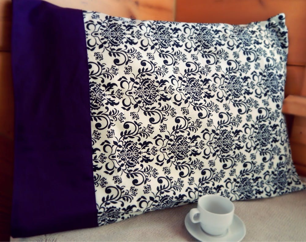 Katie's Craft Corner: Pillowcases