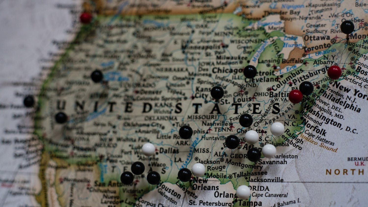 United States Map with Bullet Points