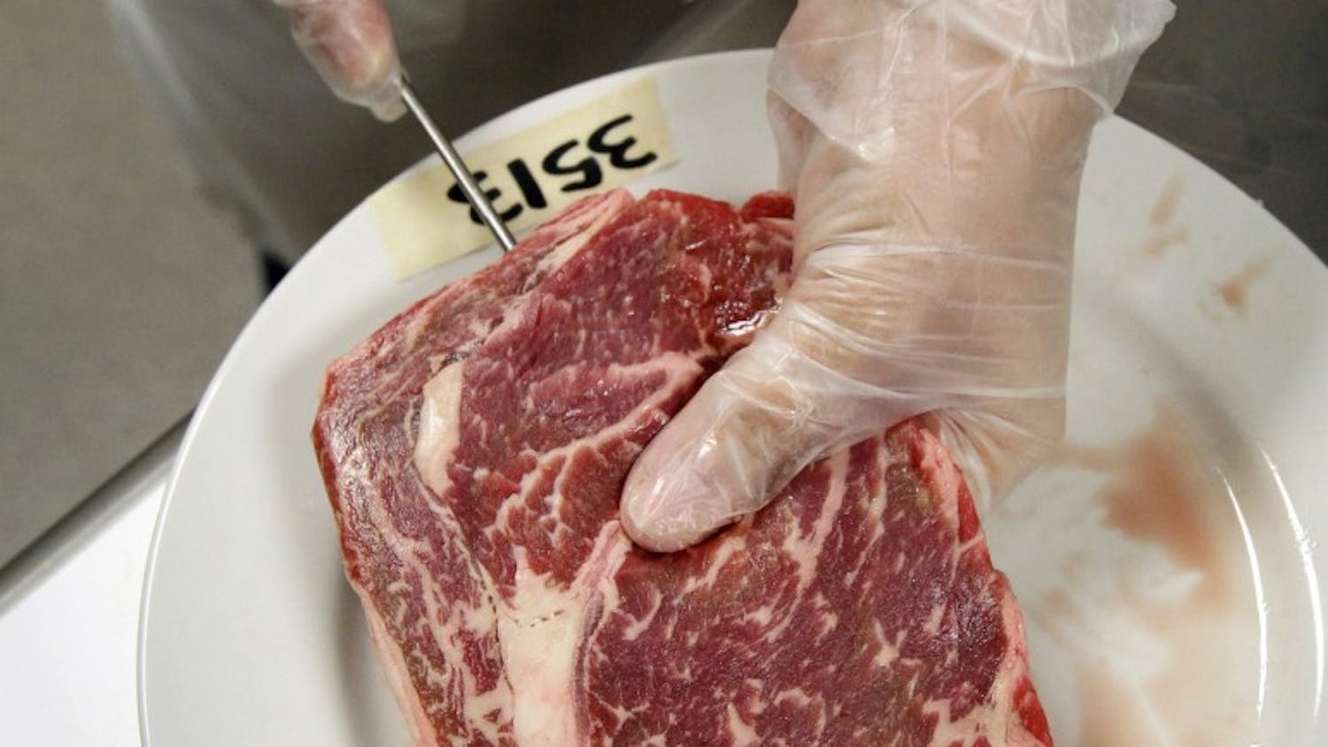 US NEWS BIGBEEF-3 2 KC