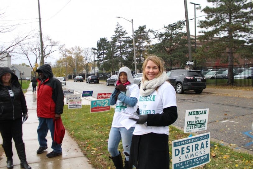 Lorrie Thomas Handing out Leaflets 