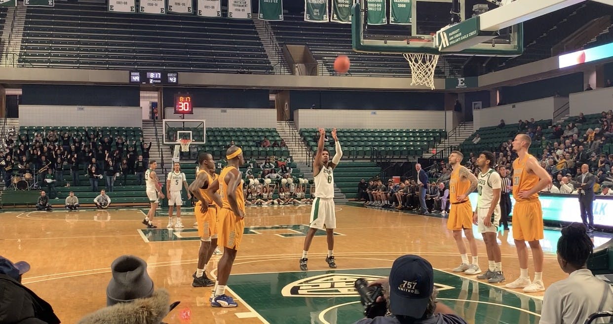 Yeikson Montero free throw