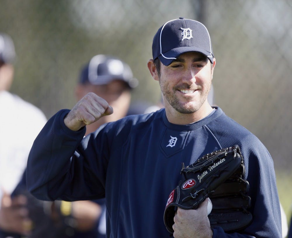 SPORTS BBA-TIGERS 6 DE