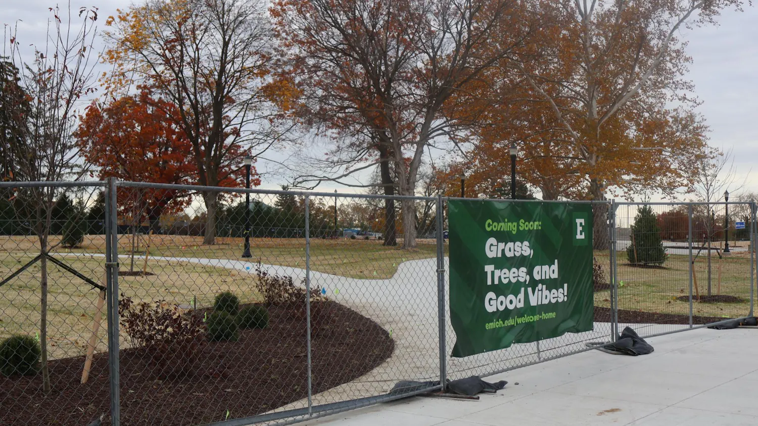 New Green Area by Sill Hall 2