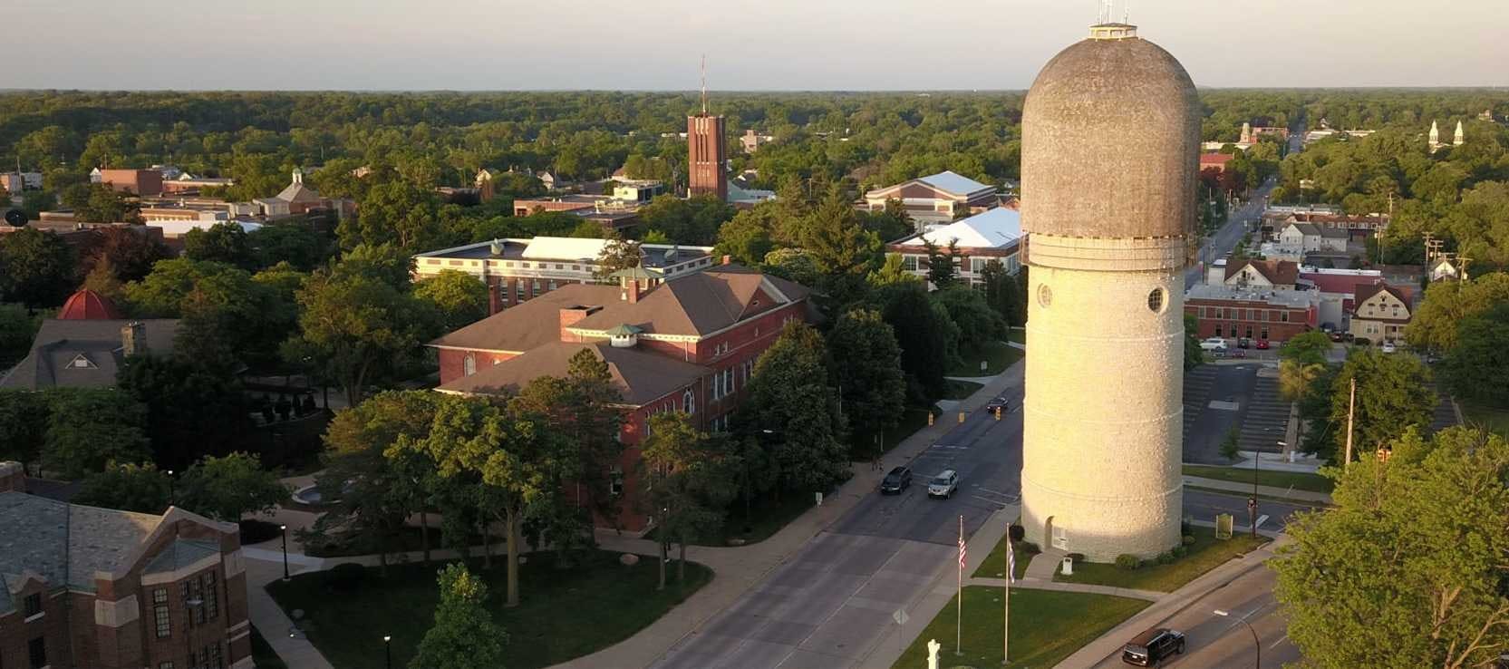The Ypsilanti water tower on a sunny day.
