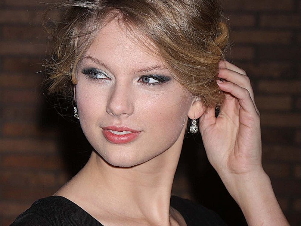 Taylor Swift attends Glamour Magazine's 2008 Women of the Year Awards at Carnegie Hall in New York City, November 10, 2008. She has had one of the hottest songs of summer '09 with "You Belong to Me."
