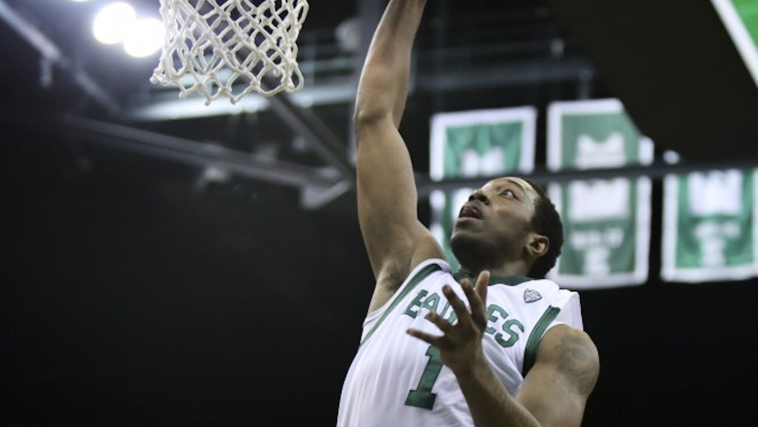 Junior Da’Shonte Riley scored two points and had a block and a steal.