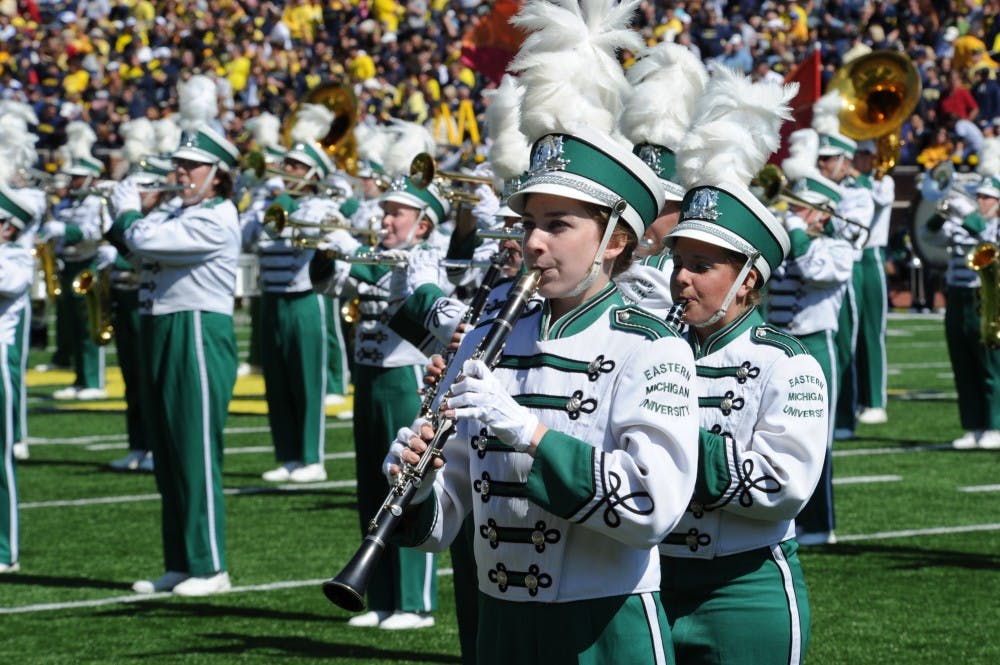 5584_emu_marching_band_0003f.jpg