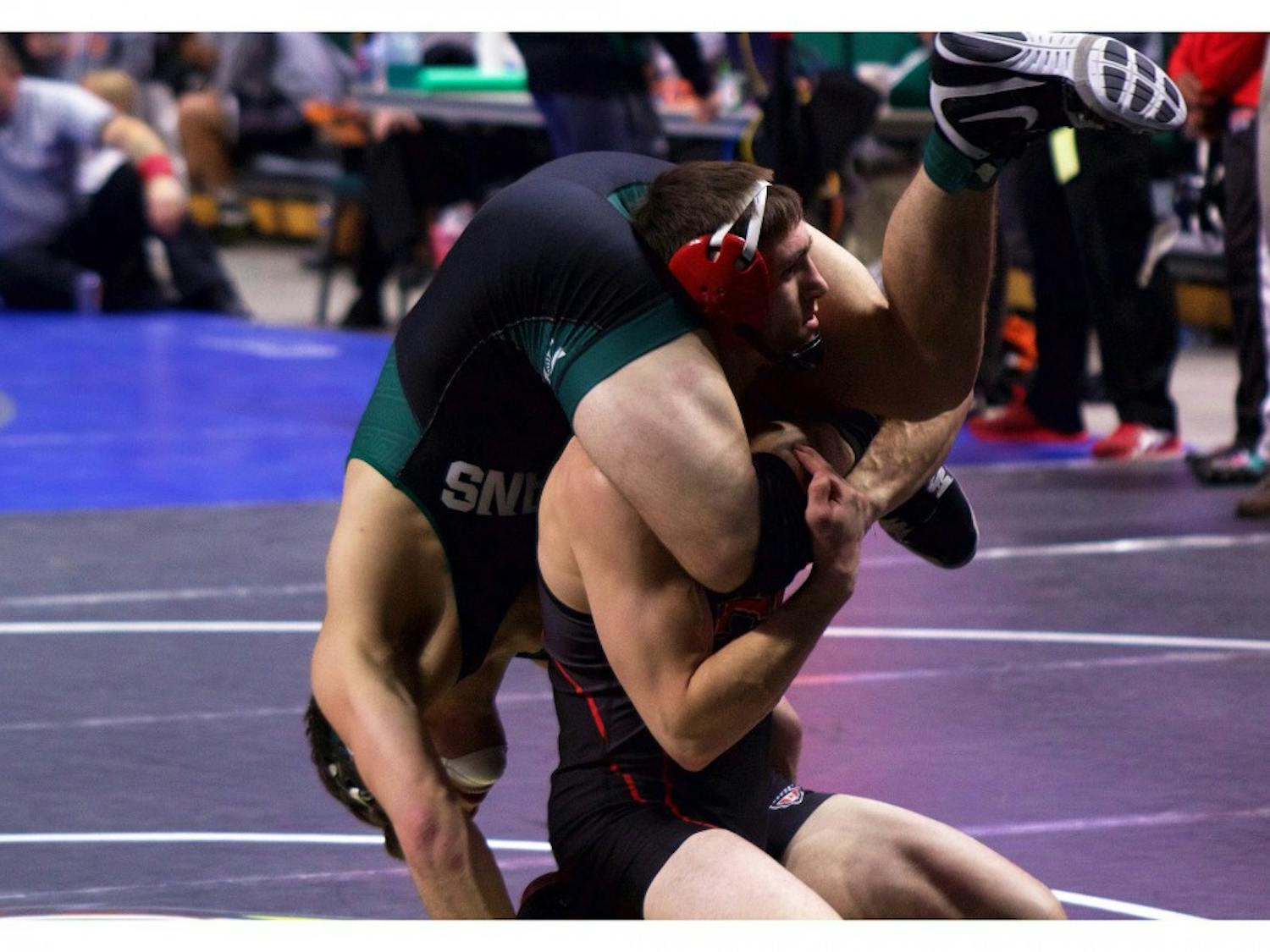 EMU wrestling placed fourth in four sets 