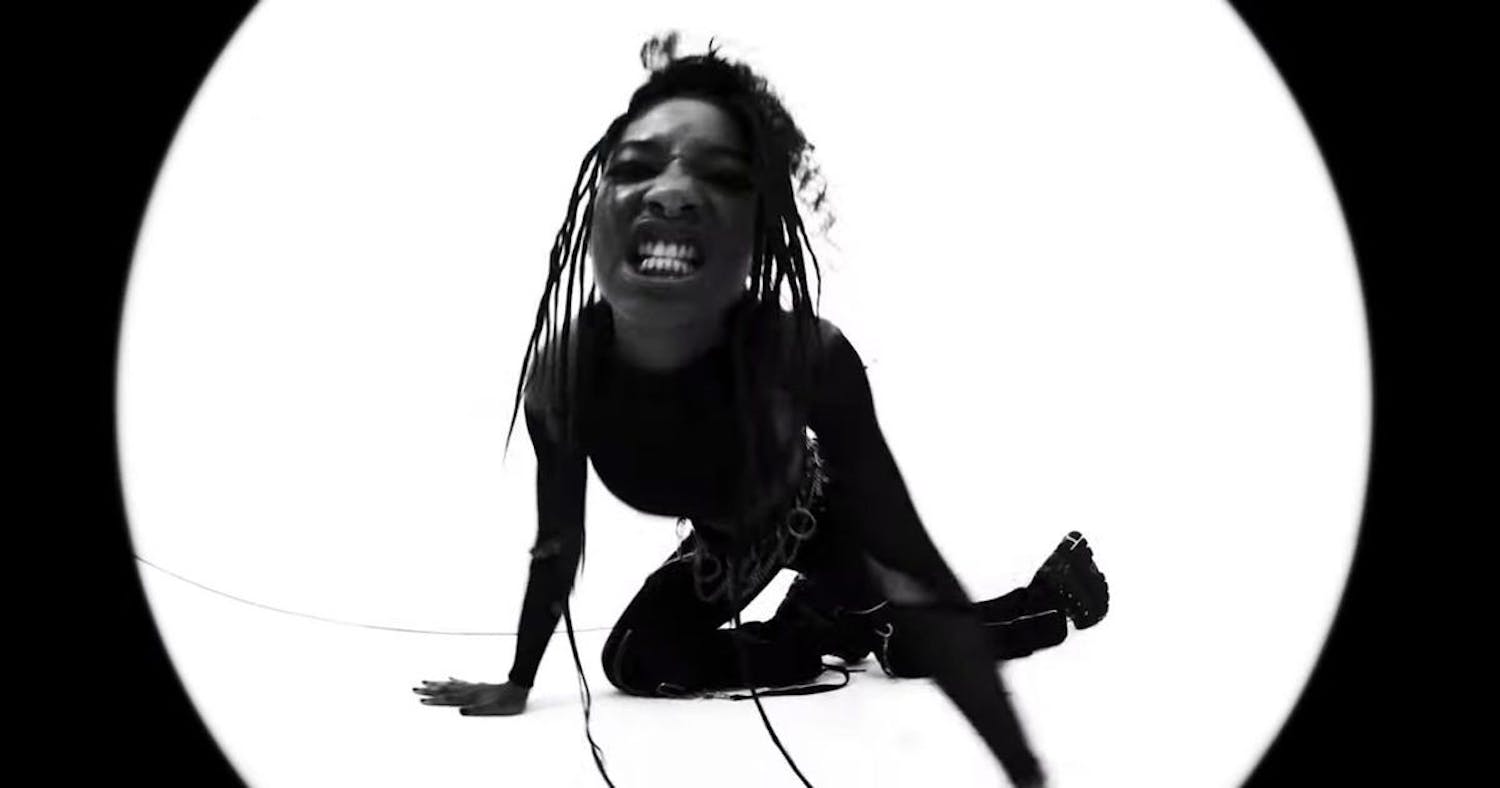 willow-smith-transparent-soul-video.jpg