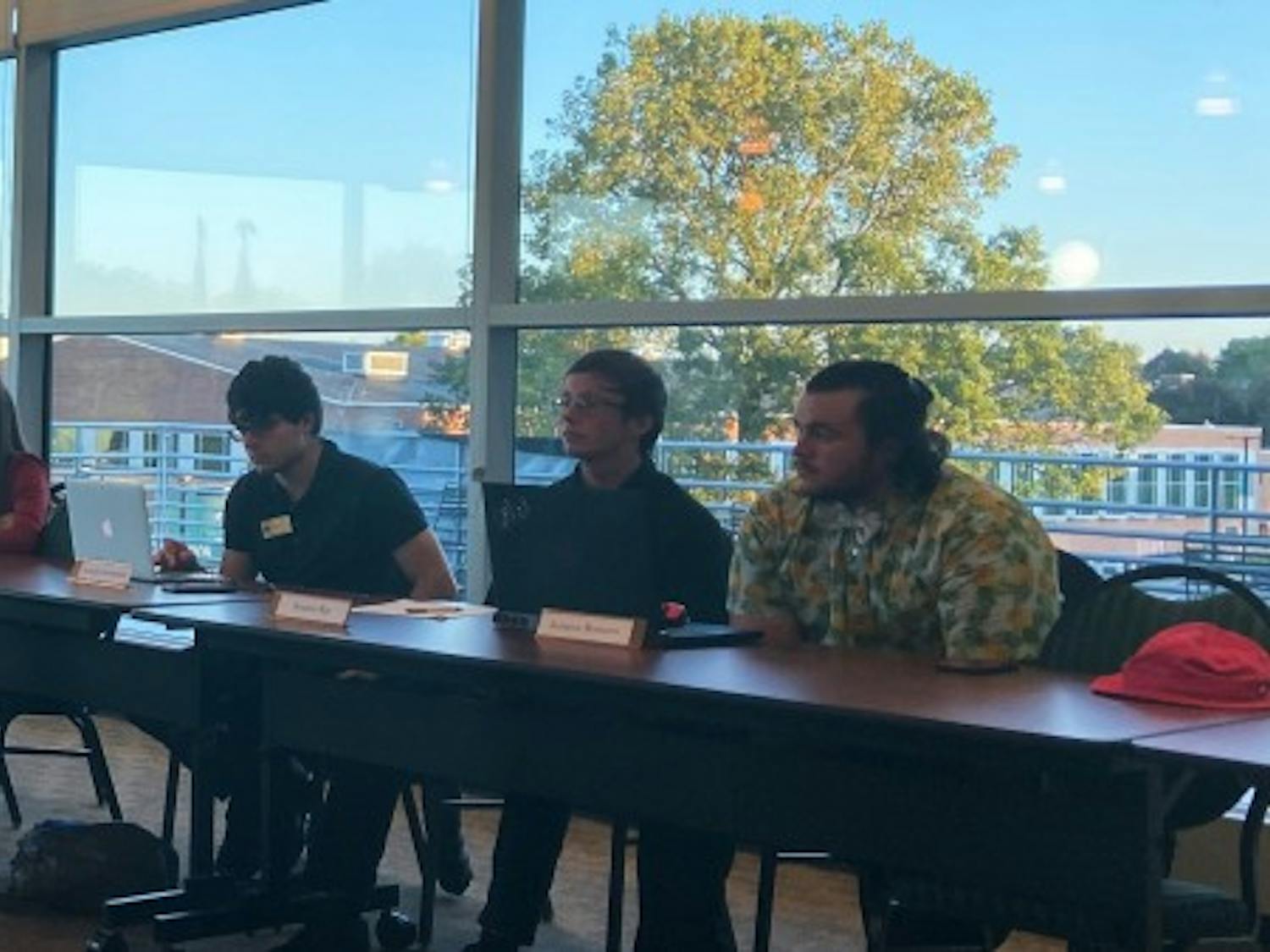 Senate Meeting Tuesday, Oct. 8