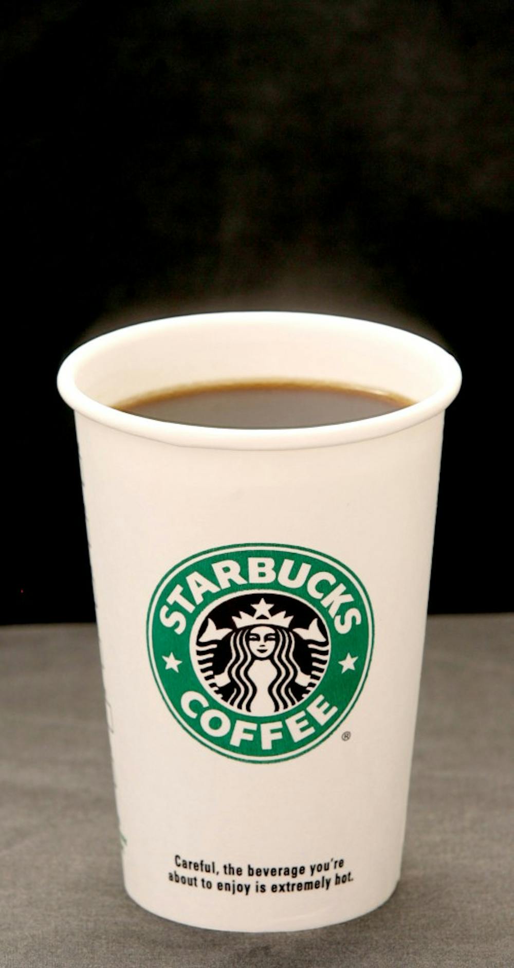 EMU Starbucks now offers $1 reusable plastic cups