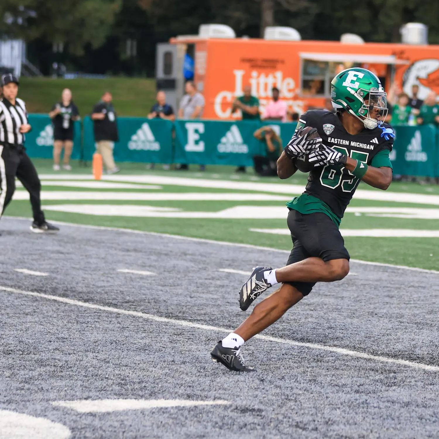No. 85 Kozy Isaac receives a 40 yard pass