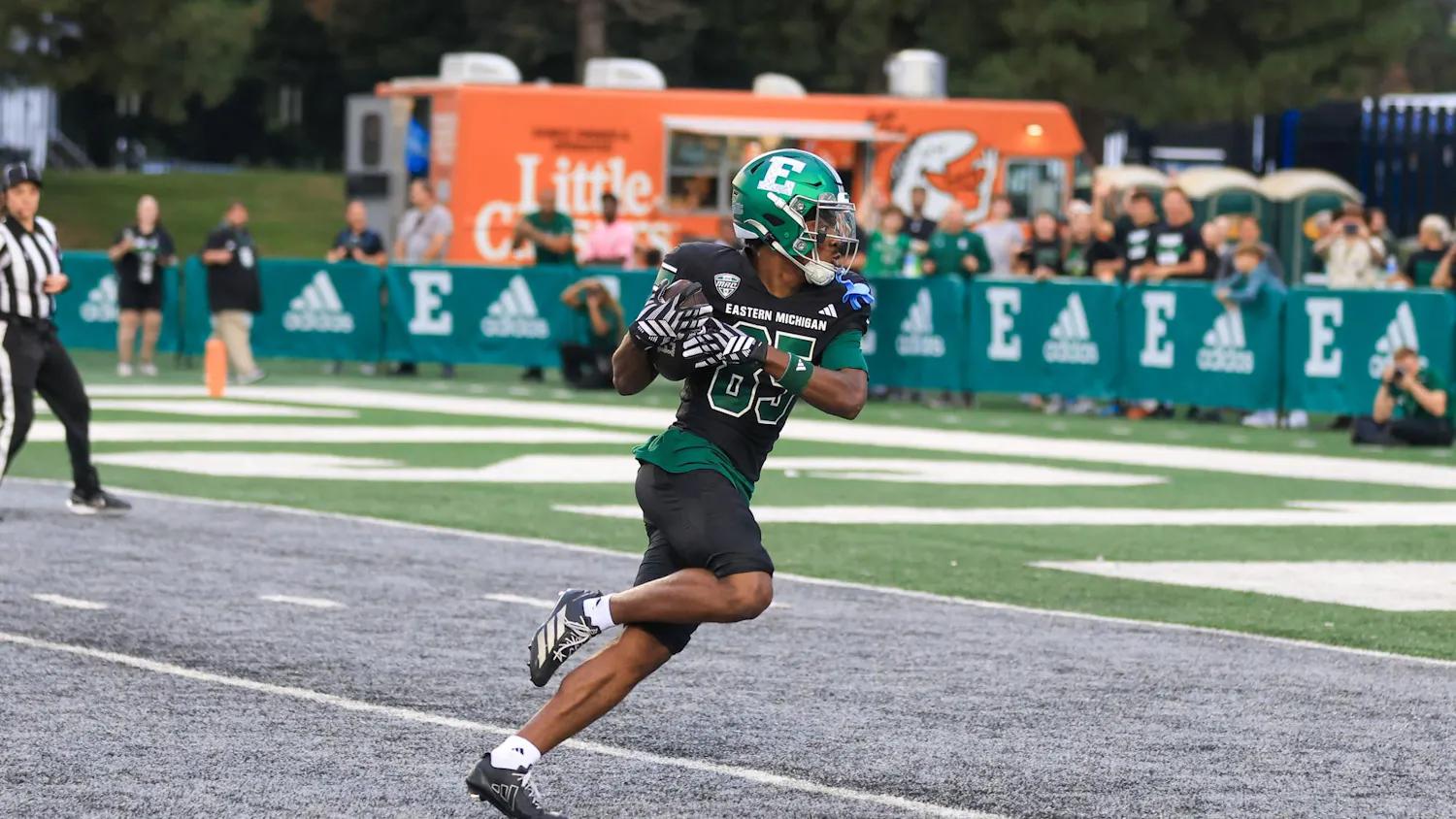 No. 85 Kozy Isaac receives a 40 yard pass