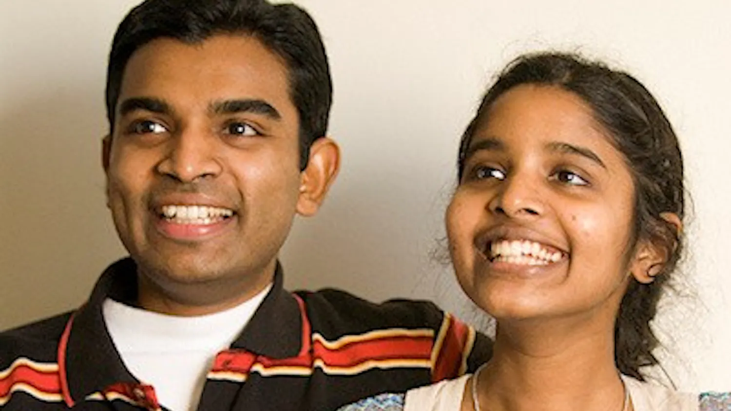 Sadeepa Munasinghe (right) and her brother Chalan (left). Munasinghe needs to stay in the U.S. to continue treatment for her illness.