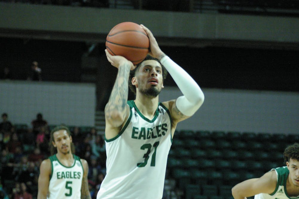 EMU men’s basketball gets ready to face Goshen at home