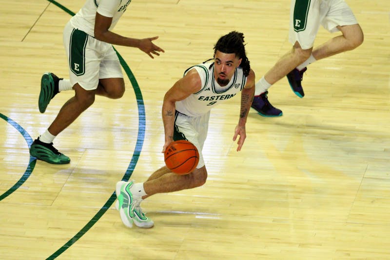 Ohio overcomes 20-point deficit to defeat Eastern Michigan on buzzer-beater
