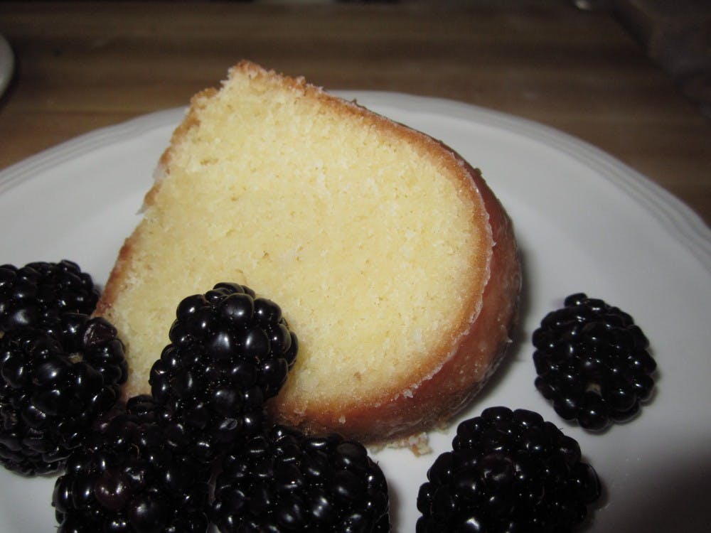 Food Scoop: Lemon Pound Cake